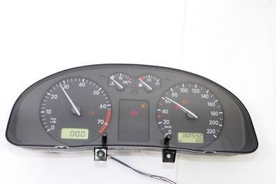 VW Passat 3B Tacho Tachometer Kombiinstrument 182.000km 09051969901 1,6 74kw AHL