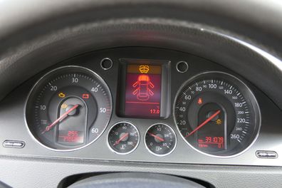 VW Passat 3C Tacho Tachometer 391.000km 3C0920870Q Diesel TDI