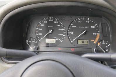 VW Polo 6N Tacho Tachometer Kombiinstrument 293.000km 6N0919860P Benziner