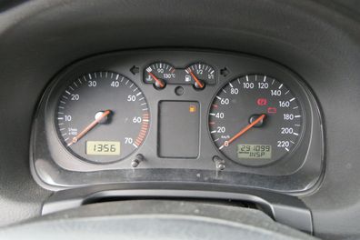 VW Golf 4 Tacho Tachometer Kombiinstrument 291.000km 1J0919860 1,4 16V 75PS 55kw