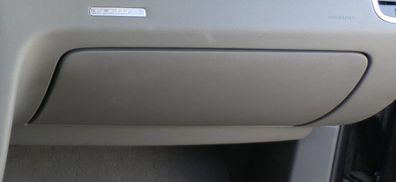 Audi Q7 4L Handschuhfach + Deckel Klappe grau achatgrau