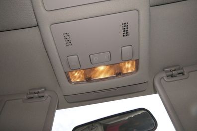 Audi A2 8Z Innenraumleuchte Leuchte innen Leselampe Leseleuchte 8Z0947111D