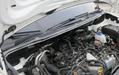 Caddy SA 2K Touran Abdeckung Windlauf Verkleidung Wischer Wasserabweiser
