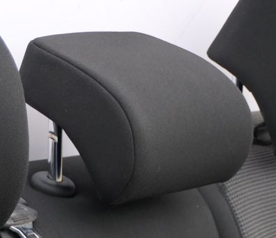 VW Passat 3C B7 Kopfstütze Sitz hinten in Mitte mittig schwarz