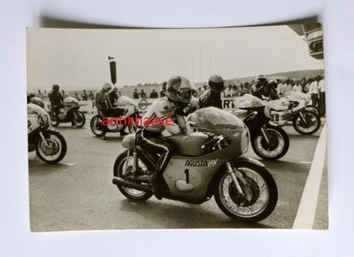 alte DDR Foto AK Sachsenring WM Motorräder 1972 Mortimer Carlsson Agostini Newcombe