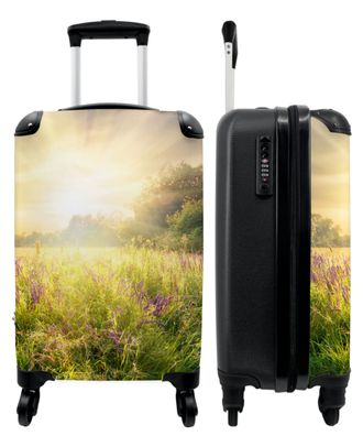 Koffer - Handgepäck - Blumen - Gras - Landschaft - Sonne - Bäume - Trolley -
