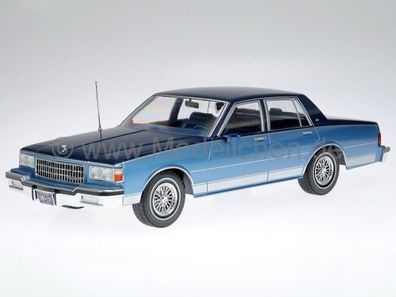 Chevrolet Caprice 1987 blau-dunkelblau met. Modellauto 18266 MCG 1:18