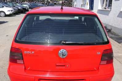 VW Golf 4 Limousine Heckklappe Kofferraumklappe Klappe hinten rot LP3G ohnAnb