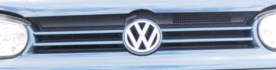 VW Golf 4 Grill Kühlergrill mit VW Zeichen Logo grün LC6X