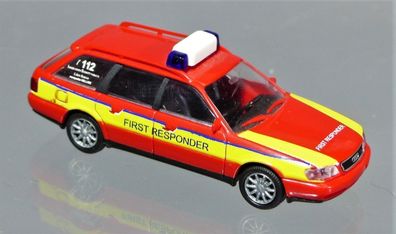 Rietze H0 50672 Einsatzfahrzeug Audi A6 Kombi Feuerwehr First Responder