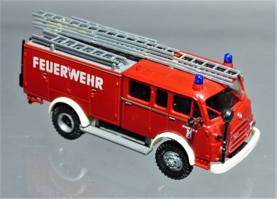 Roco H0 1342 Steyr 680 Feuerwehr Stadt Linz Blaulicht Einsatzfahrzeug