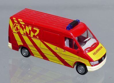 Wiking H0 608 MB Mercedes Benz Sprinter Feuerwehr ELW 112 Blaulicht