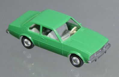 Wiking H0 80 Opel Ascona B grün