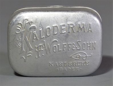 Kaloderma Blechdose F. Wolff&Sohn Karlsruhe Baden Reise-Seife Pharma antik