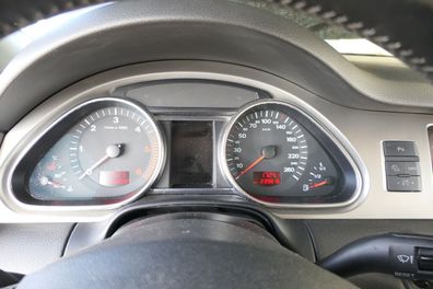 Audi Q7 4L Tacho Tachometer Abdeckung Verkleidung silber felx-metallic Blende