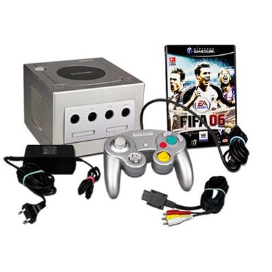 Gamecube Konsole in Silber + original Controller + Fifa 06
