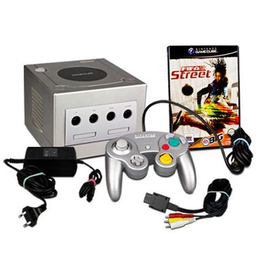 Original Nintendo Gamecube Konsole in SILBER + Original Controller + FIFA STREET