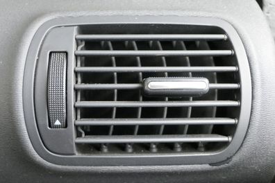 Audi A3 8L Lüftungsdüse Düse Lüftung links rechts Stecker beleuchtet 8L0820901C