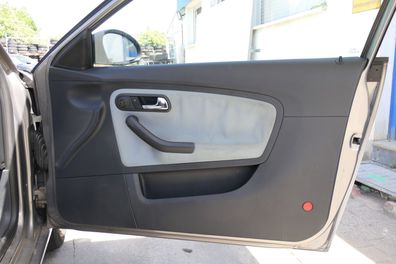 1x Seat Ibiza 6L Türverkleidung Verkleidung Tür vorne rechts 2/3-Türer Griff Öff