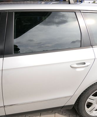 VW Passat 3C Kombi Variant Tür hinten links silber LA7W Chrom - OHNE Anbauteile