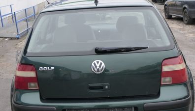 VW Golf 4 Limousine Heckklappe Kofferraumklappe Klappe hinten grün LC6M ohneAn