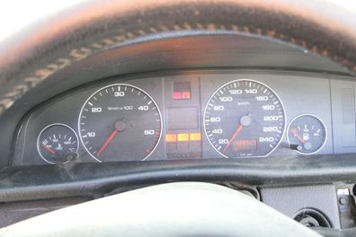 Audi A6 4A C4 Tacho Tachometer Kombiinstrument 428.000km 4A1919860E 2,5 TDI AEL