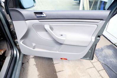 VW Golf 5 Limousine Türverkleidung Verkleidung Tür vorne rechts 4/5Türer grau