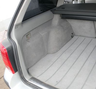 VW Passat 3BG 3B Abdeckung Verkleidung Kofferraum hinten links grau