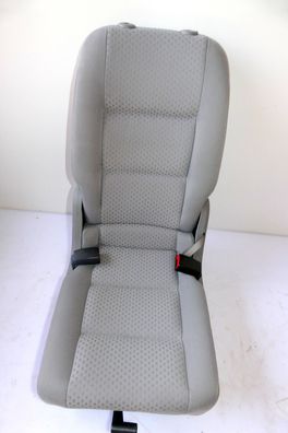 VW Touran Sitz hinten mitte mittig grau (1. Reihe) Rücksitz - ohne Kopfstütze