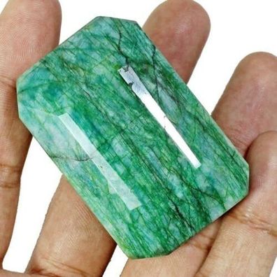Großer Natur Smaragd Octagon Schliff ca. 580 Karat