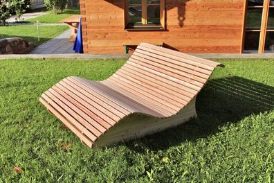 Himmelsliege Schwungliege Holzliege Schliersee Relaxliege aus Lärchenholz 120cm