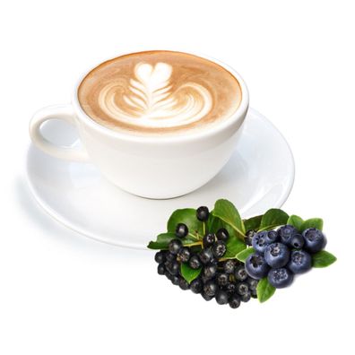 Cappuccino mit Aronia Blaubeere Geschmack
