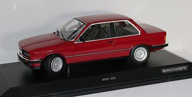 Minichamps 155026008 | BMW 323i (E30) | 1982 | rot | 1:18