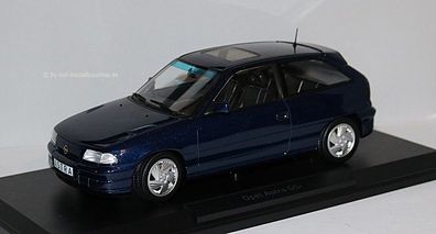 Norev 183670 | Opel Astra F GSi | 1992 | darkblue metallic | 1:18