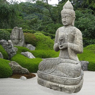 Naturstein Sitzender Buddha Pallavaram
