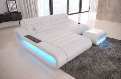 Ledersofa Concept L Form kurz Sofa in weiß Ledersofa mit LED Couch & USB Anschluss