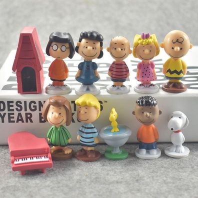 12 pcs Snoopy Anime Figure Cake Dekoration Charlie Brown Puppen GarageKit 4-6cm