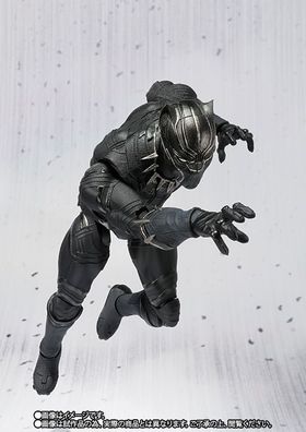 Captain America: Civil War Black Panther Action Figure Garage Kit Modell