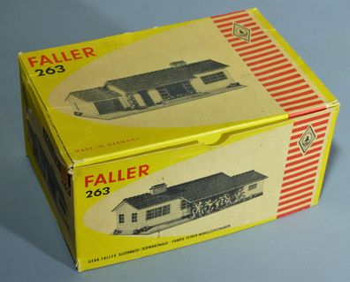Faller H0 263 Ranch-Haus US-Holz-Haus Werks-Fertigmodell Kauffertigmodell 50er/60er