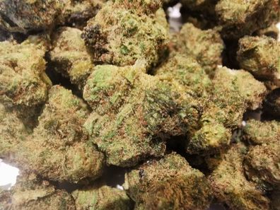 Super Silver Haze - Indoor Blüten 30%