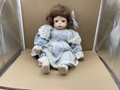 Künstlerpuppe Porzellan Puppe 48 cm. Top Zustand
