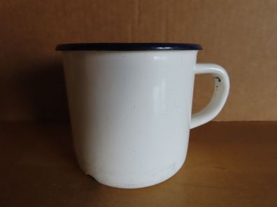 Tasse Becher Kaffeetasse weiß blau Emailliert / ca. 8cm h