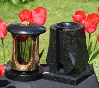Grablaterne mit schicker Vase aus Granit Grab-Lampe Grab-Vase Blumenvase