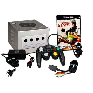 Original Nintendo Gamecube Konsole in SILBER + Ähnlicher Controller + FIFA STREET