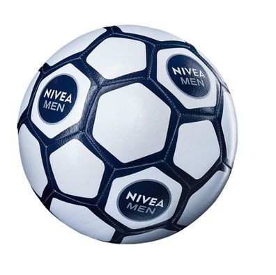 NIVEA MEN Freizeitball 2022, original Freizeit-Fußball der Marke Derbystar 1 Stk