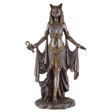 Bronze colorierte Figur Bastet ägyptische Schutzgöttin in Katzengestalt
