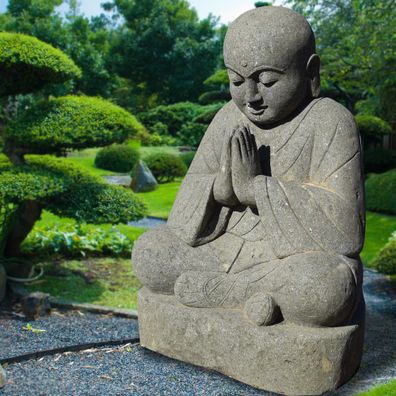Garten Statue Shaolin Mönch Kakinada aus Basanit