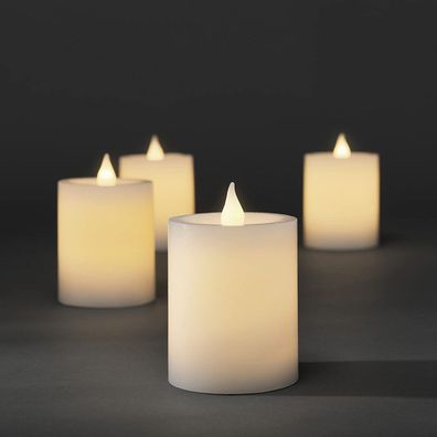 LED Kerzen, 4 x Echtwachskerzen, mit Fernbedienung und beweglicher Flamme weiß