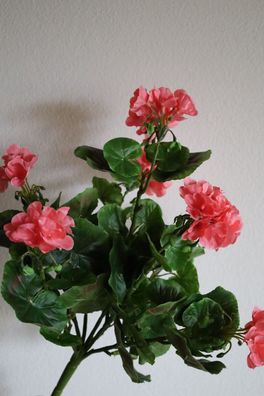 Geranienbusch künstlich, nieder, UV-beständig, Rosa, Höhe 24 cm, Balkonpflanze