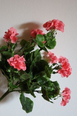 Geranienbusch künstlich, hoch, UV-beständig, Rosa, Höhe 40 cm, Balkonpflanze
